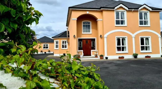 Archmor house B&B, Book Bed and Breakfast Knock Mayo