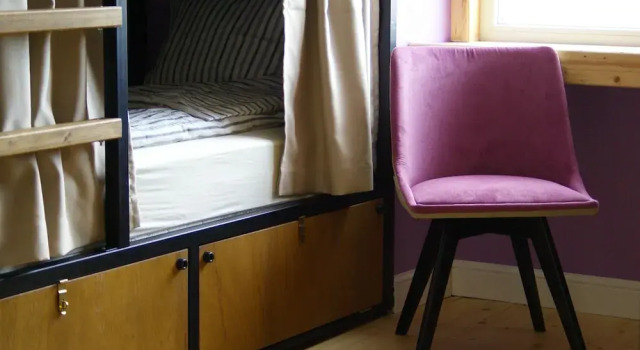 A16 Hostel, Забронировать Хостел Хостелы Бургас, рядом с Александровская улица, Хостел