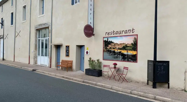 Ecole Olargues - Chambres & restaurant - Teritoria, Réserver Hôtel Olargues Hérault