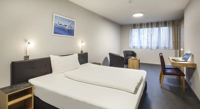 Апартаменты с 3 комнатами с балконом Aarau West Swiss Quality Hotel