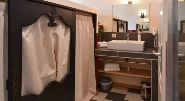 Номер Privilege с балконом и с красивым видом из окна Casa Murina Hôtel Demeure Ecologique