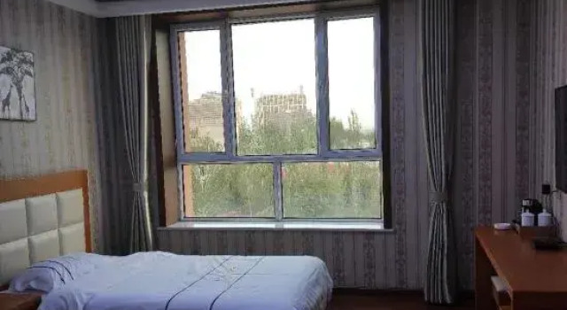 Люкс Premier Tumed Zuoqi Mengxiang Business Hotel