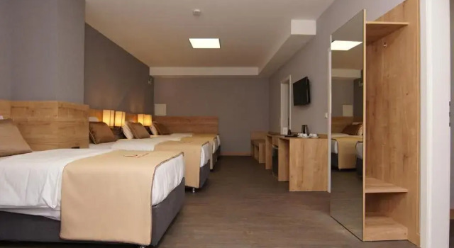 Четырёхместный номер Standard Casa Constanza Hotel Garni