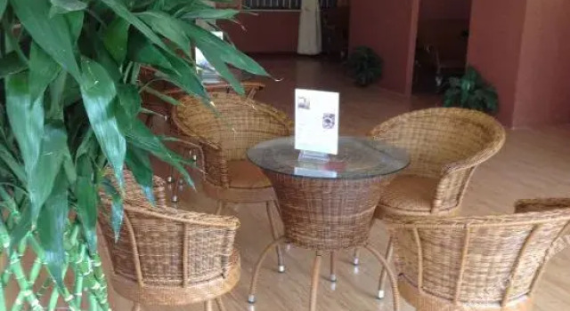 Haicheng Business Hotel, Buchen Sie Hotel Hotels in Guangxi mit Parkplatz, Parkplätze