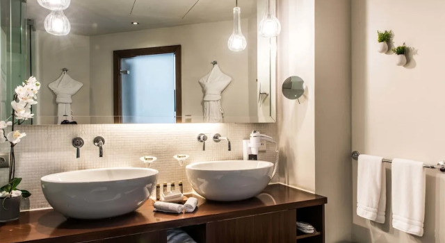 Четырёхместный номер Deluxe с видом на город Kenzi Tower Hotel