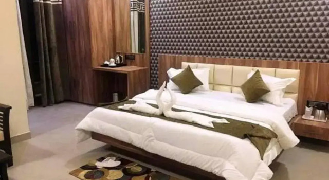 Hotel Royal Inn, Забронировать Отель Отели штата Махараштры 3 звезды, 3*