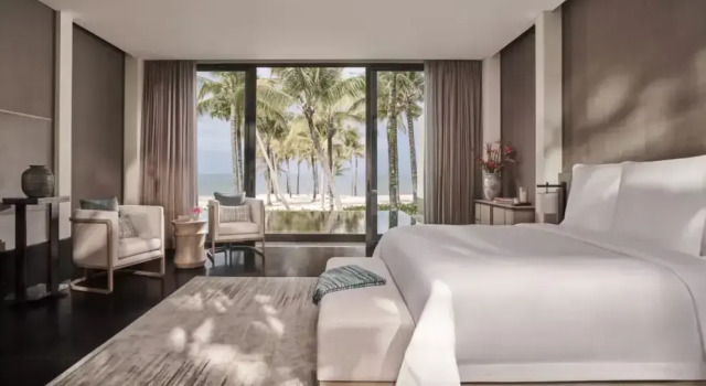 Вилла с бассейном Beach с 3 комнатами Regent Phu Quoc
