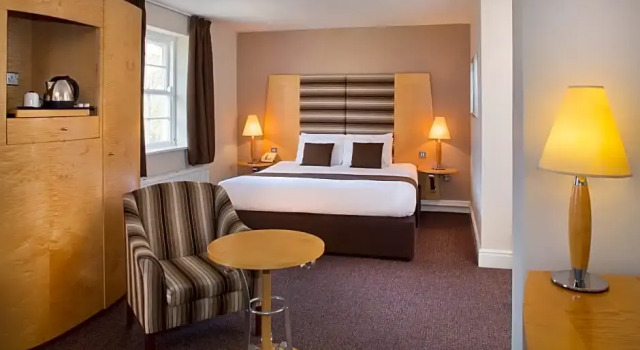 Номер Executive The Regency Hotel
