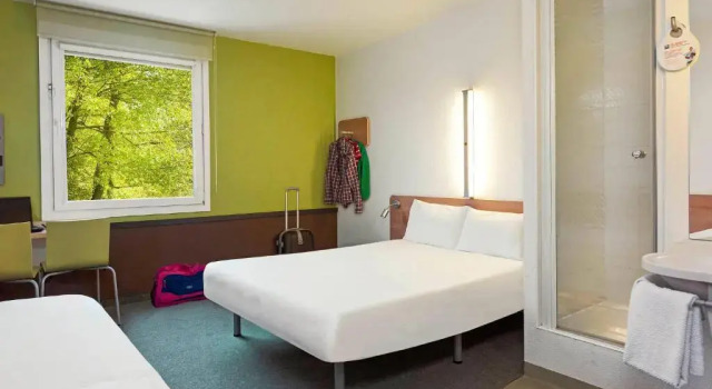 Трёхместный номер Standard ibis budget Wrocław Stadion