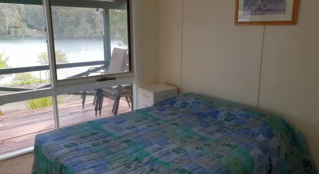 Семейный коттедж с 2 комнатами Wonboyn Lake Resort