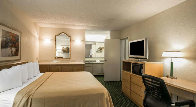 Люкс Quality Inn Sumter