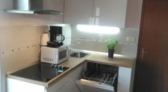 Апартаменты с балконом Apartment Yelena Rose West