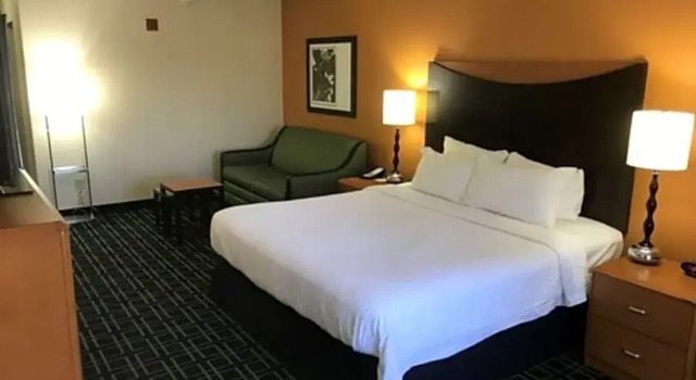 Номер Standard City Express By Marriott Shepherdsville Louisville
