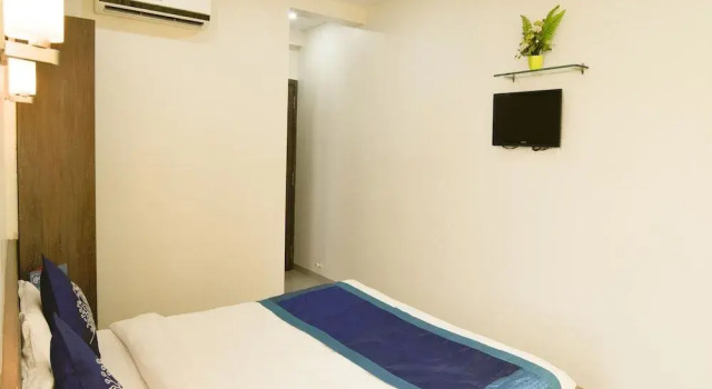 OYO 4437 Hotel Sai Sakha, Забронировать Отель Отели штата Махараштры 3 звезды, 3*