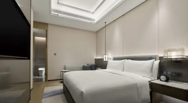 Капсула Deluxe с видом на город Hilton Yuyao
