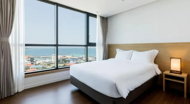 Четырёхместный номер Standard с видом на море Lemain Hotel