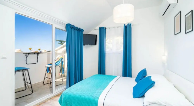 Номер Comfort Jele Rooms