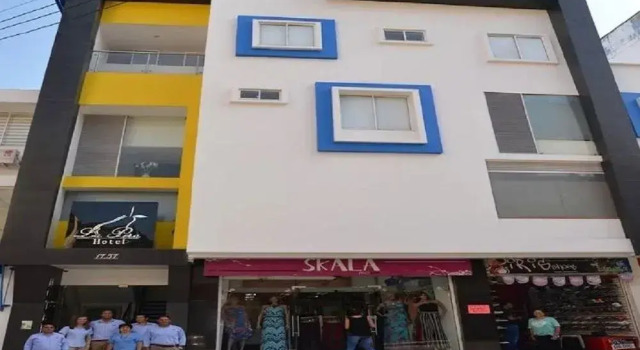 La Pera Hotel, Rezervovat Hotel Hotely v Santander s parkováním, Parkování