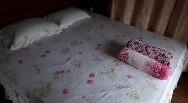 Petchkiri Homestay, Забронировать Отель Отели Южного Таиланда с парковкой, Парковка