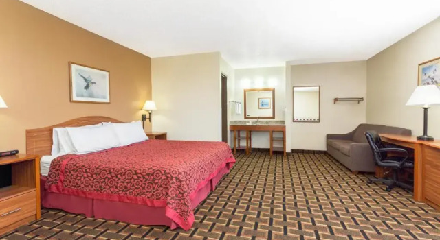Номер Standard Days Inn by Wyndham Paxton