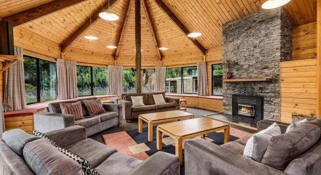 Altamont Lodge, Buchen Sie Ferienhaus Villen in Südinsel Neuseelands, Villa