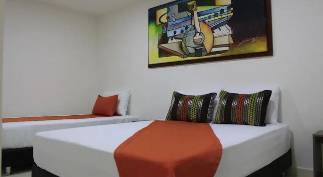 Трёхместный номер Standard Hotel Pereira 421