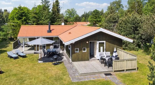 "Eini" - 500m from the sea in Lolland, Falster and Mon, Réserver Hôtel Hôtels à Falster avec parking, Parking