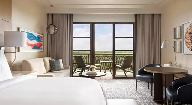 Двухместный номер с видом на озеро Four Seasons Resort Orlando at Walt Disney World Resort