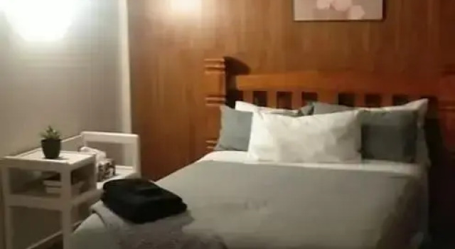 Mineral Park Motel, Забронировать Мотель Хеленсвилл регион Окленд