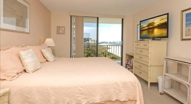 Sst3-811 - South Seas Tower 2 Bedroom Condo by Redawning, Забронировать Дом для отпуска Марко-Айленд штат Флорида, рядом с Тайгертейл-Бич