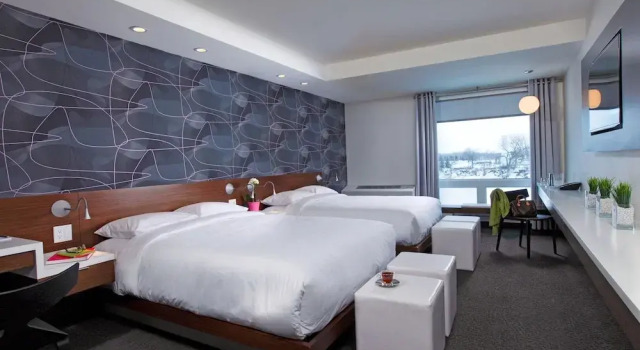 Camera quadrupla Standard con vista sul fiume Mere Hotel