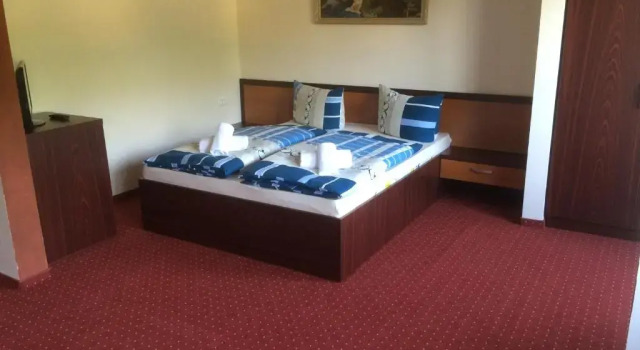 Suite Le Baron Hotel