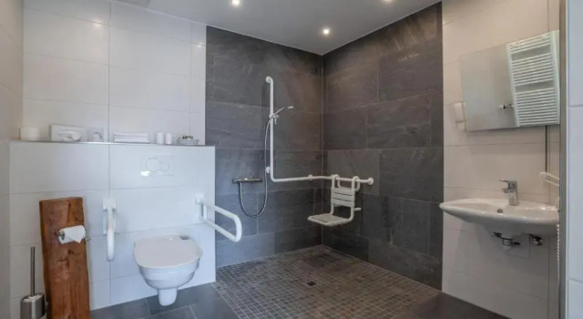 Семейный номер Standard с видом на горы Waldhotel Sonnenberg