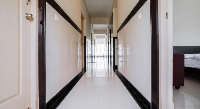 OYO 79539 Lemonade Suites, Забронировать Отель Отели Коимбатур 3 звезды, 3*