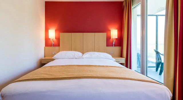 Двухместный номер Standard Grand Hotel et Centre Thermal dYverdon-les-Bains