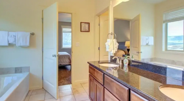 Beebe Ranch Retreat, Book Hotel Chelan Washington (state)