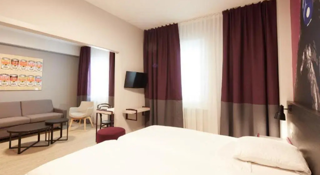Трёхместный номер Standard Hotel Crystal