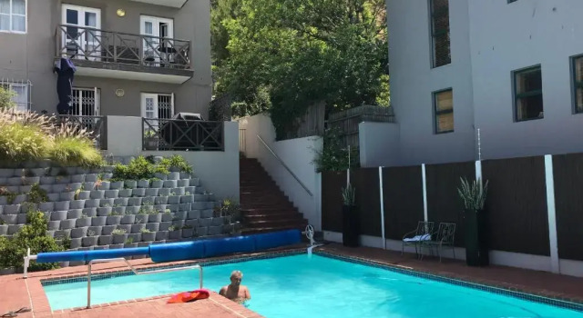 Апартаменты с видом на горы De Waterkant Apartments