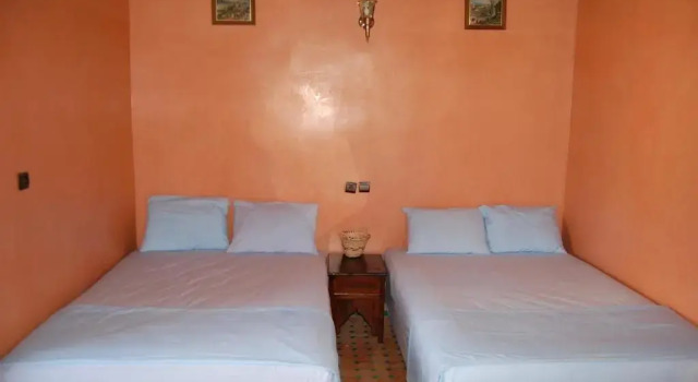 Четырёхместный номер Standard Hotel Jardin Public