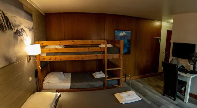 La Chaumière, Prenota Hotel Hotel a Rodano-Alpi con parcheggio, Parcheggio