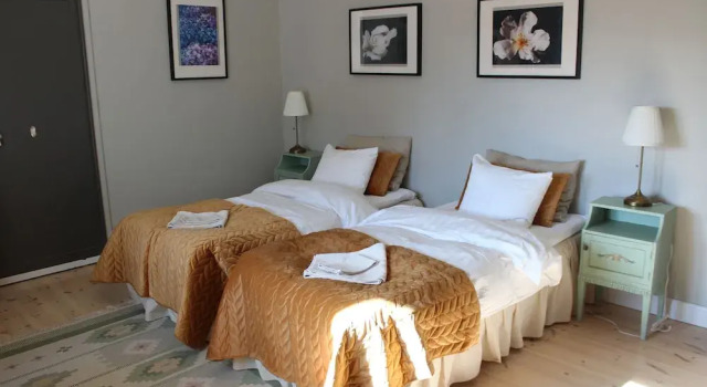 Gamla Brukshandeln Bed&Breakfast, Varaa Hotelli  