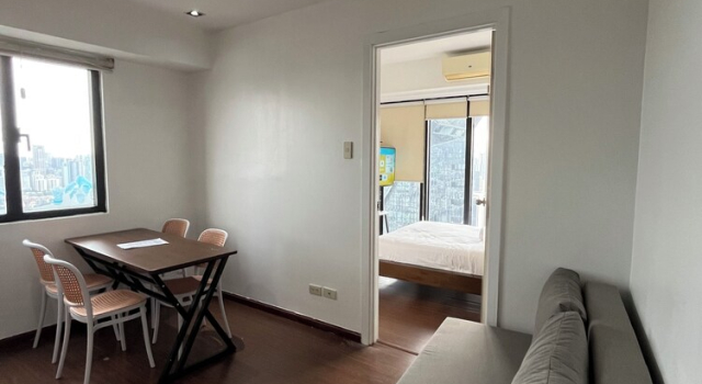 Номер Luxury c 1 комнатой с панорамным видом StayLuxia Boutique Hotel Knightsbridge