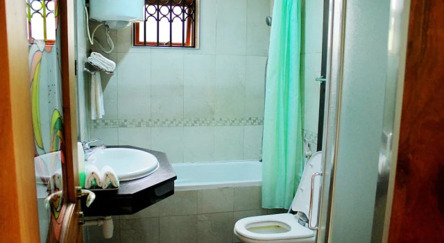 Двухместный номер Executive Shangri-la Hotel Uganda