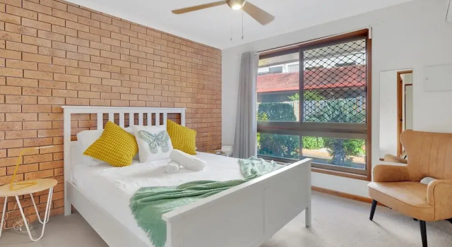 Апартаменты Tranquil 2-bed Townhouse Close to Beach
