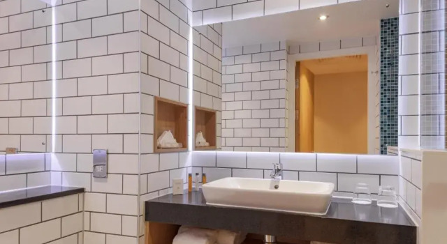 Двухместный номер Standard Holiday Inn London Heathrow - Bath Road by IHG