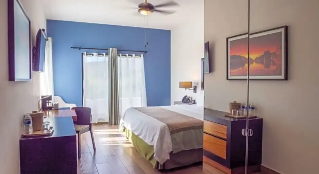 Двухместный люкс Sawari Hotel