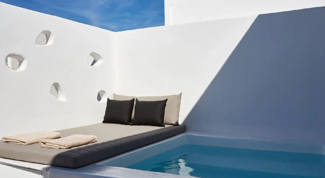 Loizos Apartments