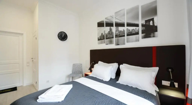 Студия с балконом Partner Guest House Крещатик