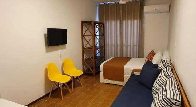 FLAT NOVO - 100M Praia Pitangueiras - Capt.Varam