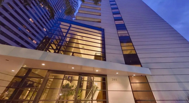 Grand Plaza Paulista Hotel, Забронировать Отель Отели Сан-Пауло с завтраком, рядом с Больница Освалду-Крус, Завтраки
